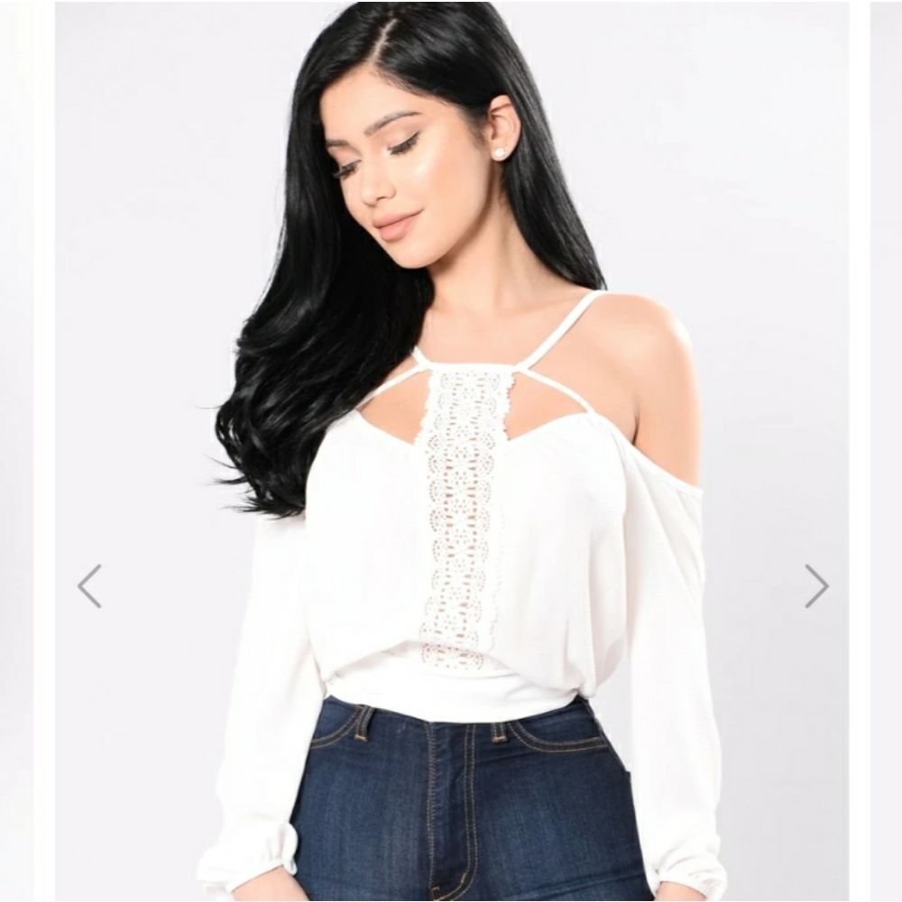 Fashion Nova‎ top